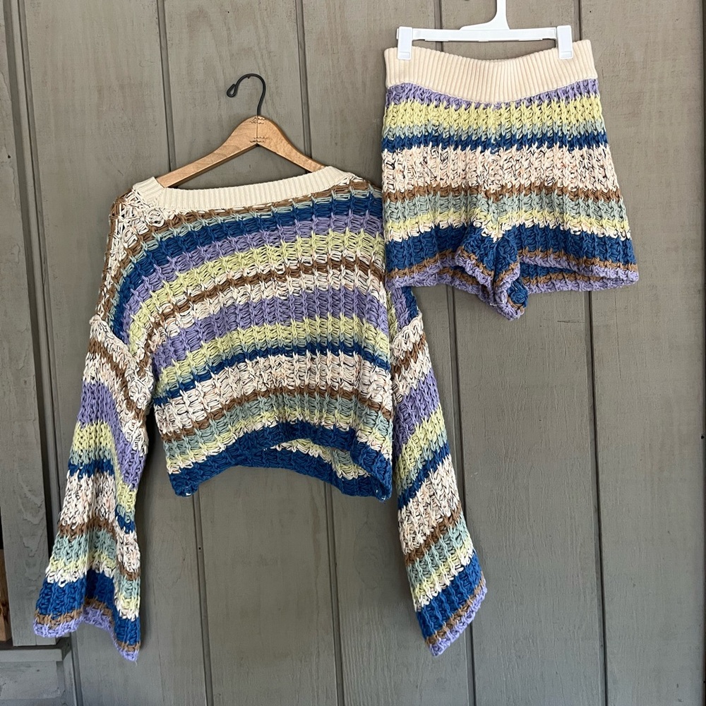 Free people set - Picture 2 of 5